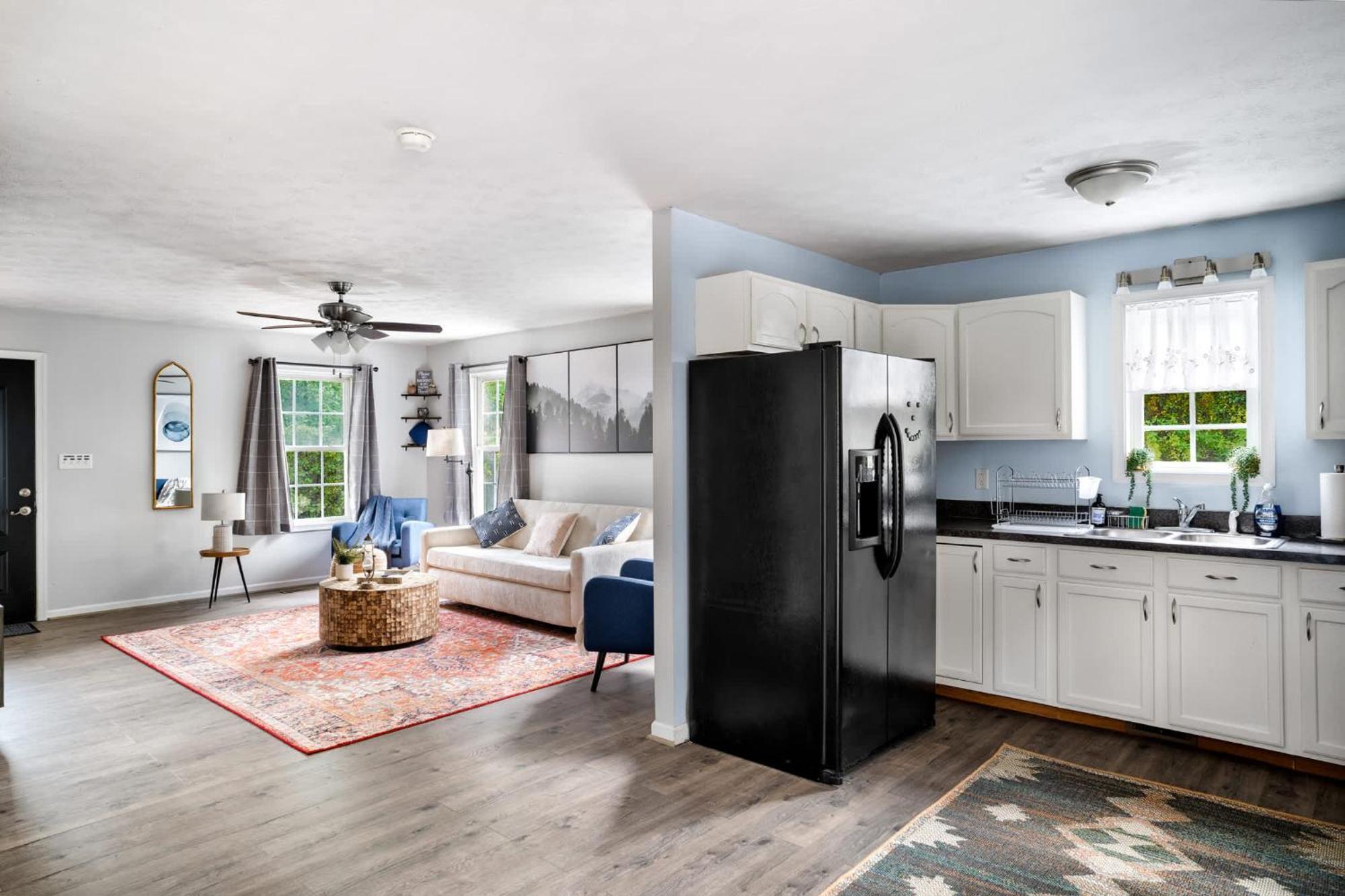 Modern Decor, Hot Tub, Fire Pit & River Access! Luray Exterior photo
